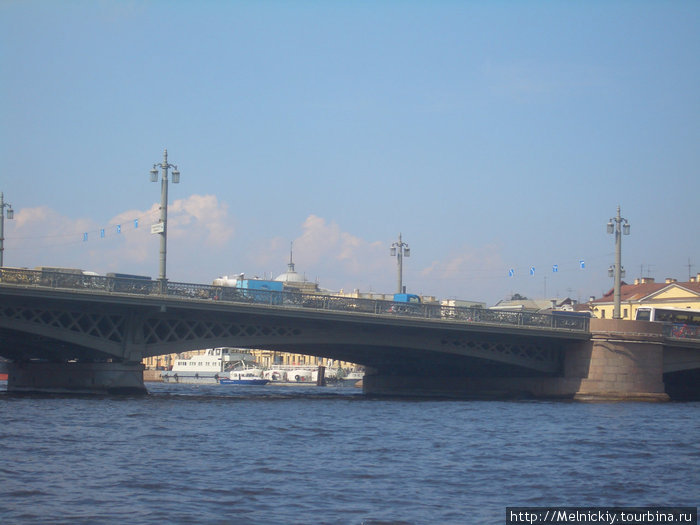 На катере вокруг Васильевского острова Санкт-Петербург, Россия