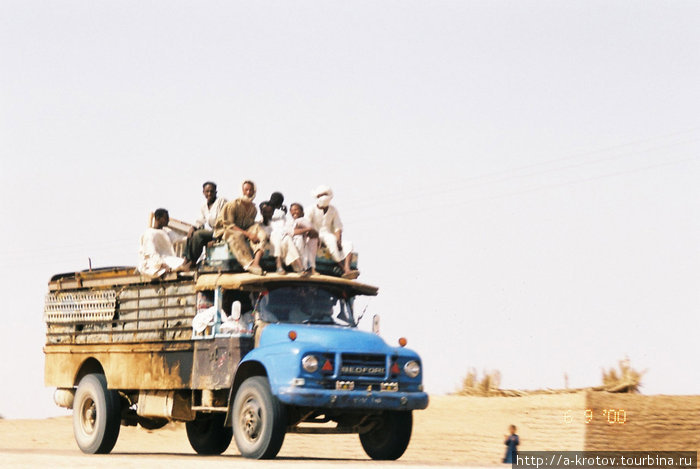 Лорри — пассажирский грузовик Делго, Судан