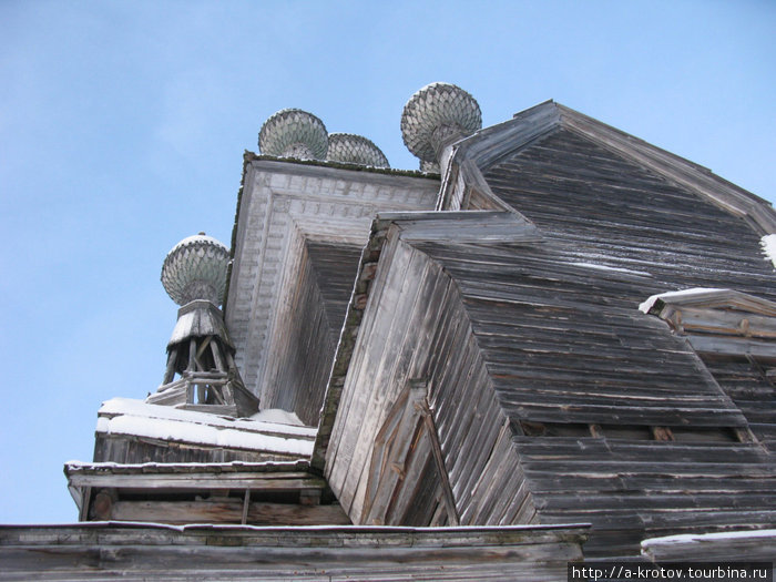 Онега (Арх.обл.), город, деревянные церкви вокруг