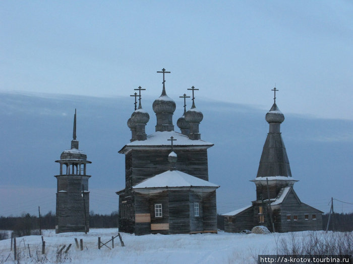 Онега (Арх.обл.), город, деревянные церкви вокруг Онега, Россия