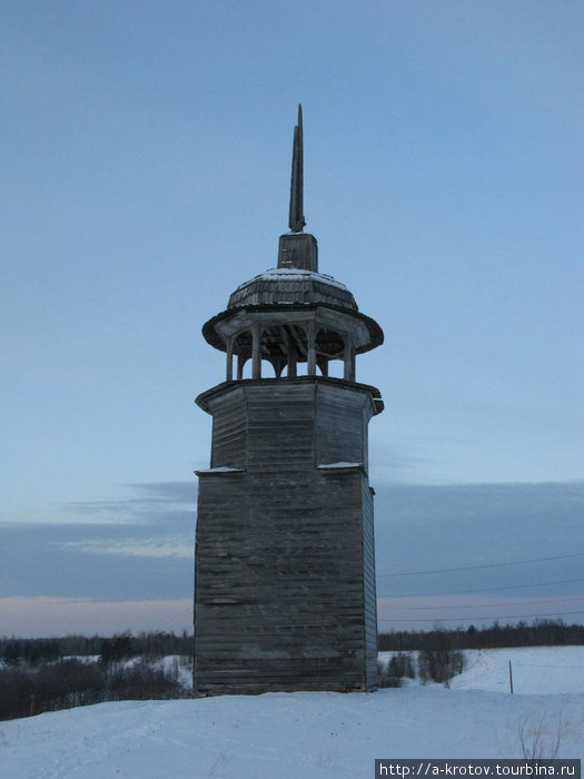 Онега (Арх.обл.), город, деревянные церкви вокруг Онега, Россия