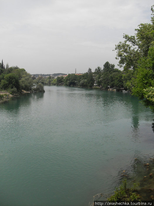 Река в г.Манавгате Средиземноморский регион, Турция