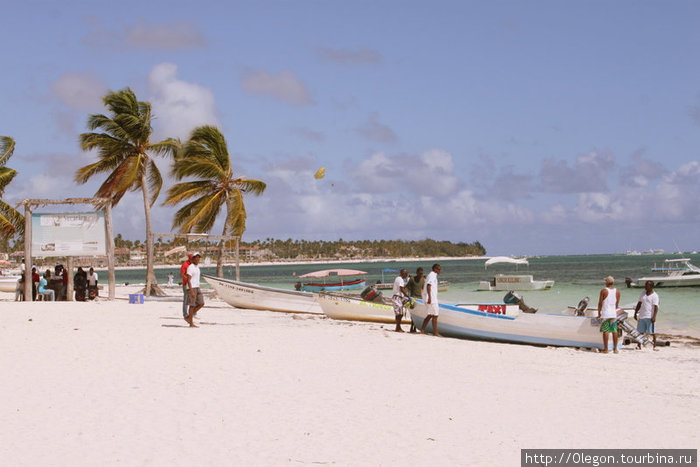 Длиннющий белоснежный пляж Баваро, Доминиканская Республика