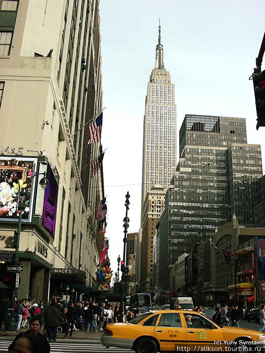 Вид на Empire State Building. Нью-Йорк, CША