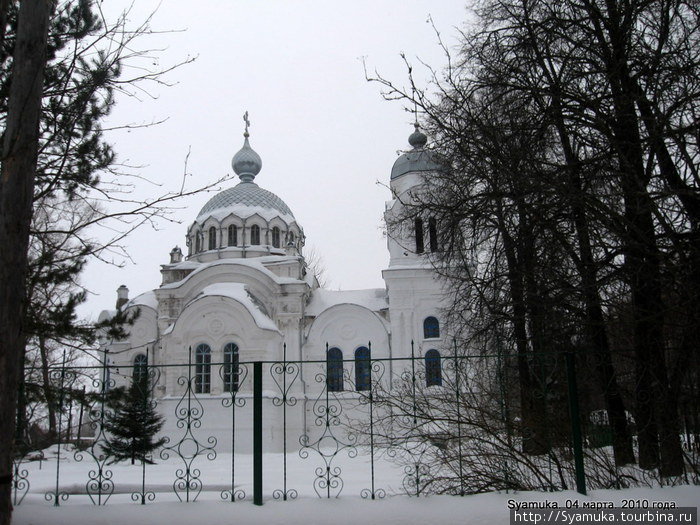 Воскресенский храм в Бонячках. Вичуга, Россия