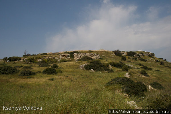 холм, на котором находятся останки города Лимассол, Кипр