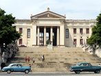 Парадная лестница и главное здание университета Гаваны
