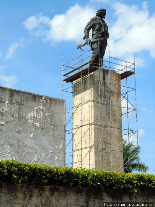 Мавзолей Санта-Клара, Куба