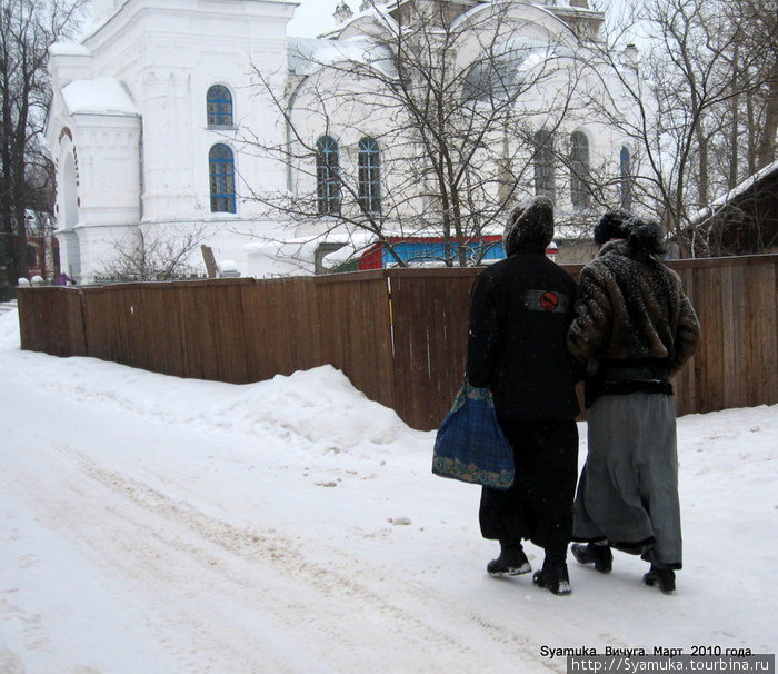 К храму... Вичуга, Россия