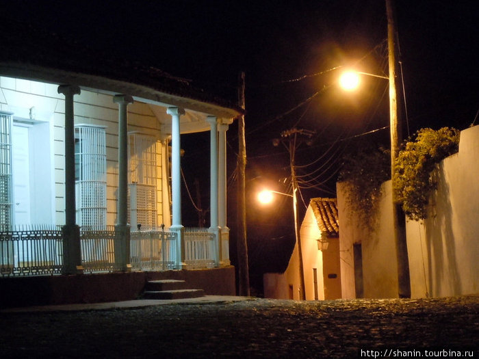 Ночь в Тринидаде Тринидад, Куба