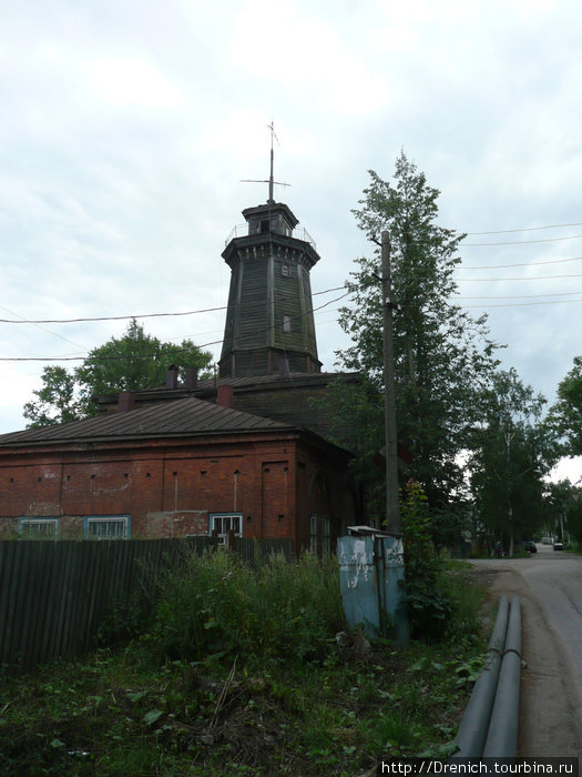 пожарная колонча в Осташкове Россия