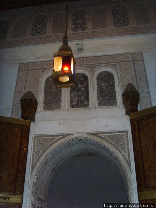 г. Марракеш. Во Дворце Бахия, 19 век. Внутри одного из залов Марокко