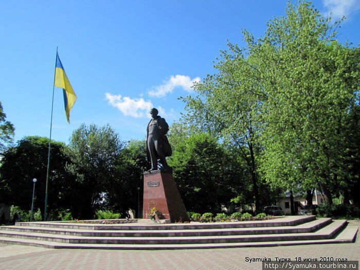 Памятник Т. Г. Шевченко. Львовская область, Украина