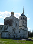 Спасская церковь наряду с Богоявленским Собором — старейшее церковное каменное здание в Восточной Сибири и Дальнем Востоке.