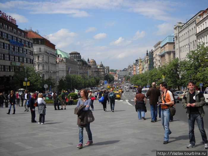 Народ гуляет Прага, Чехия