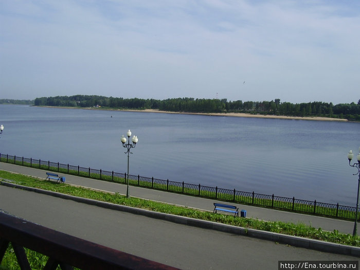 27.06.2010. Рыбинск. Волжская набережная Рыбинск, Россия