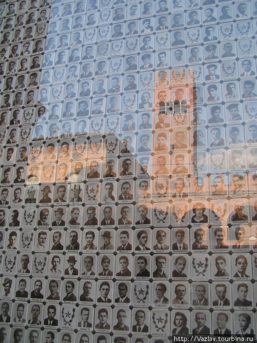 Стена жертв фашизма Болонья, Италия