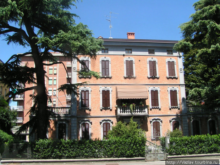 Типичный пейзаж Центральной Италии Реджо-Эмилья, Италия