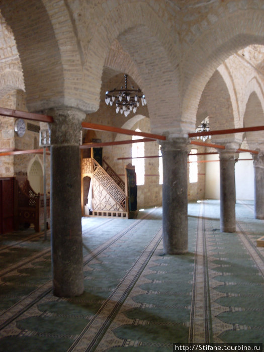 в мечети Анталия, Турция