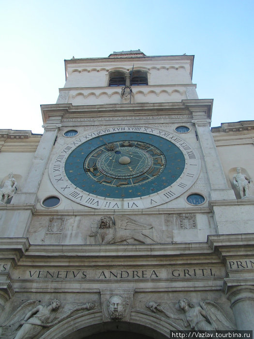 Дивные часы Падуя, Италия