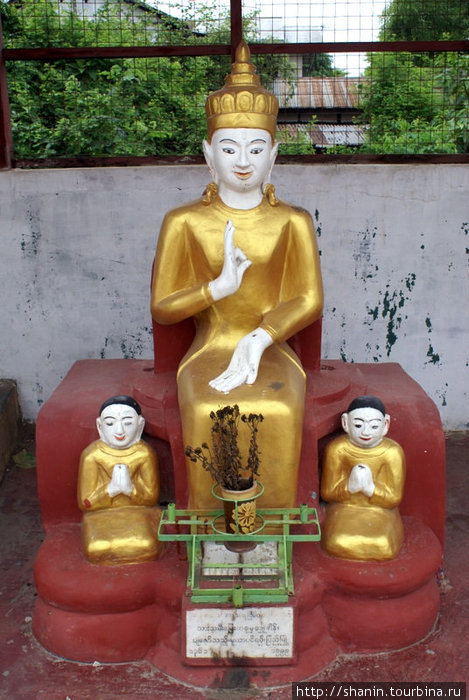 Три Будды Пья, Мьянма