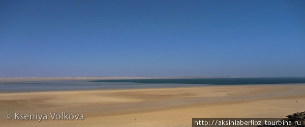 Лагуна в отлив. Дахла, Западная Сахара
