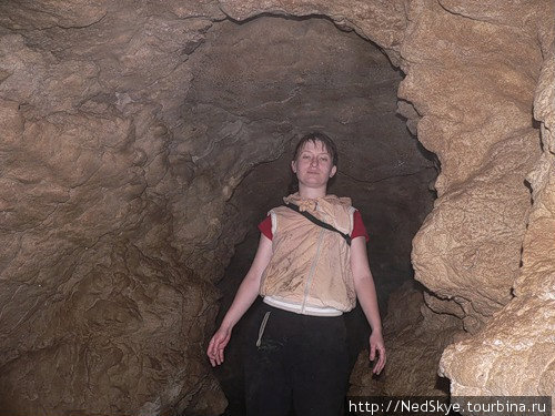 Выползаю из печеры Адыгея, Россия