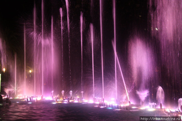 Город фонтанов Салоу, Испания