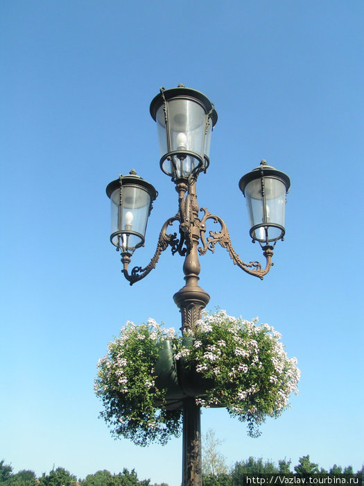 Такие тут фонари Падуя, Италия