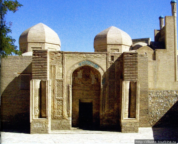 Древнейшая Бухарская мечеть