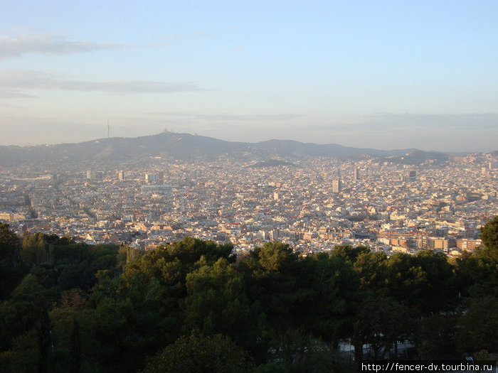 Вид на город с Монжуика Барселона, Испания
