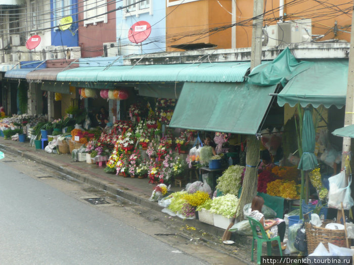 цветочный круглосуточный рынок Таиланд
