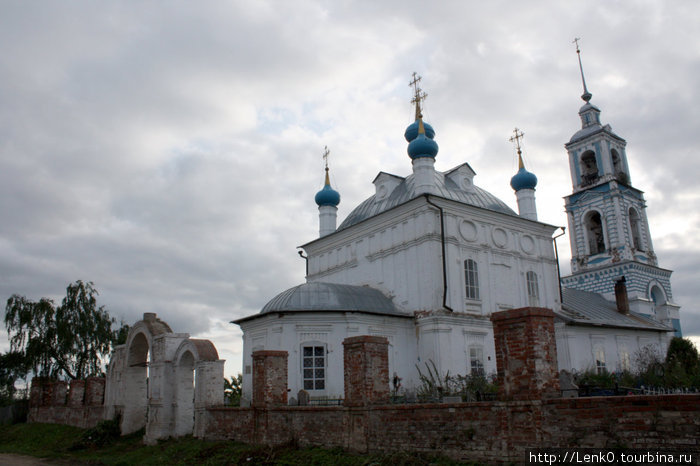 Утюги, паровозы, валенки... (авг 2009) Переславль-Залесский, Россия