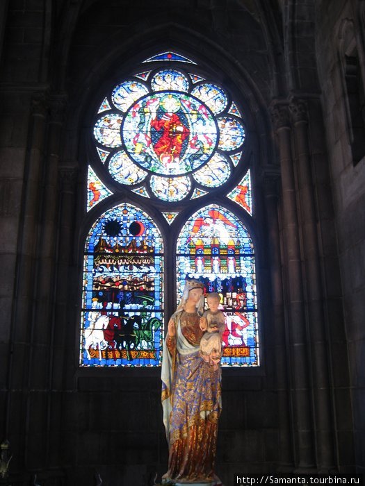 Интерьер собора Клермон-Ферран, Франция