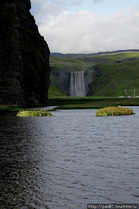 А вот и основная достопримечательность Скогара — Скогафосс. О второй — музее, расскажу в следующем альбоме. Южная Исландия, Исландия