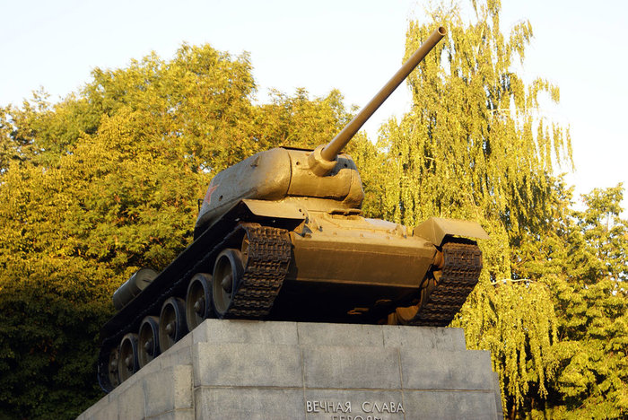 Танк Т-34 Орёл, Россия