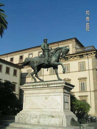 Памятник Пистоя, Италия