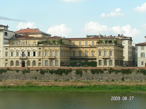 Компания палаццо Флоренция, Италия