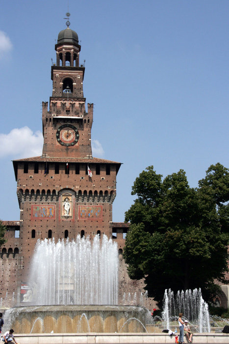 замок Сфорца Милан, Италия