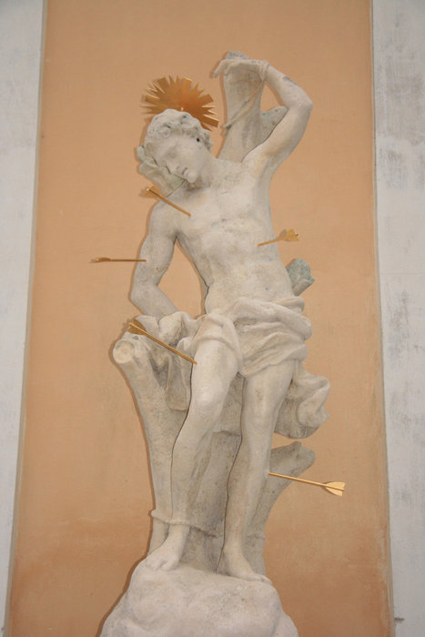 скульптура в центре Ходонина Ходонин, Чехия