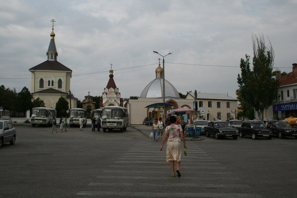 Храм всех святых на рыночной площади Феодосия, Россия