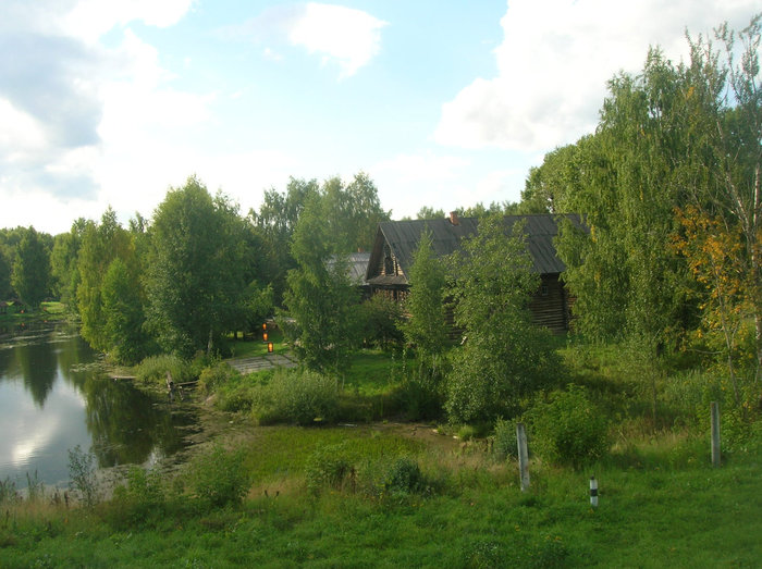 Вид на музей деревянного зодчества Кострома, Россия