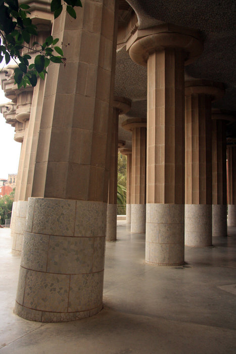 зал ста колонн Барселона, Испания
