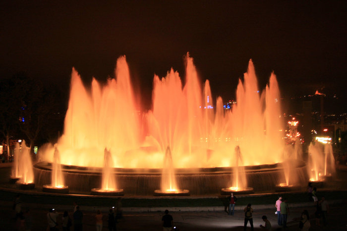 фонтан Монжуик в Барселоне Барселона, Испания