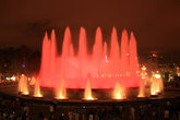 фонтан Монжуик в Барселоне
