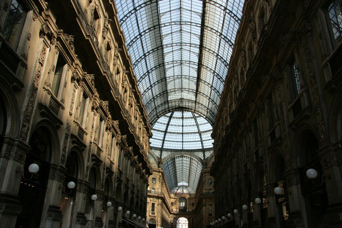 галерея Витторио Эммануэле II Милан, Италия
