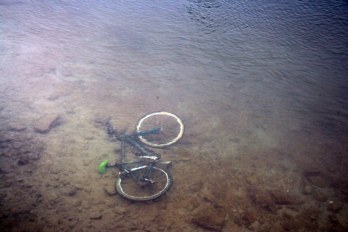 затонувший велосипед Цюрих, Швейцария