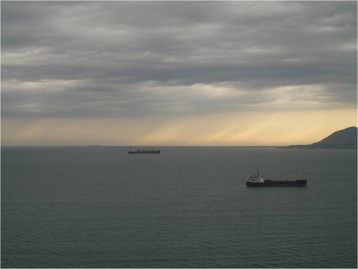 Вид на Цемесскую бухту. Там затонули корабли Краснодарский край, Россия
