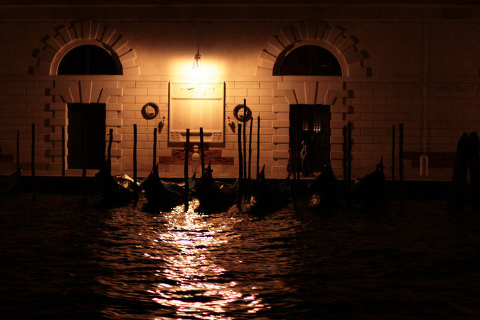 Гранд Канал ночью Венеция, Италия