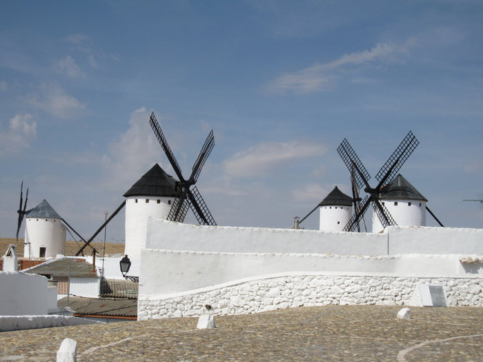 Мельницы Дон Кихота Кампо-де-Криптана, Испания